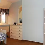 Midlum- Peppin, Og Apartmán *