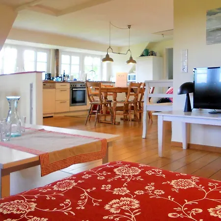Midlum- Peppin, Og Apartamento *